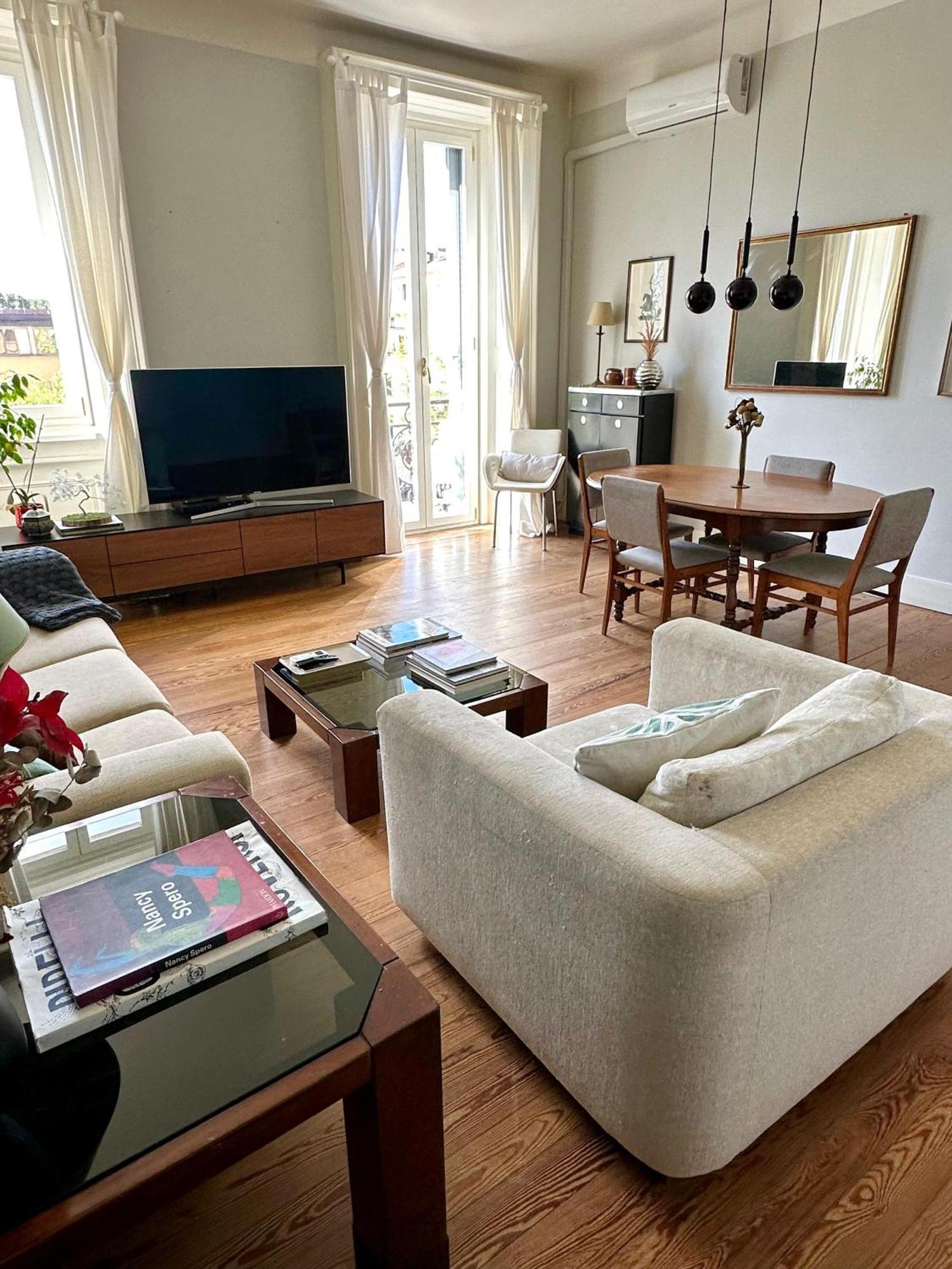 Ampio E Luminoso Bilocale Nel Centro Di Milano Apartment ภายนอก รูปภาพ